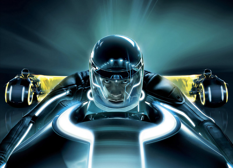 Illustration for article titled Tron Legacy: Ooh! New Light Cycle Porn!